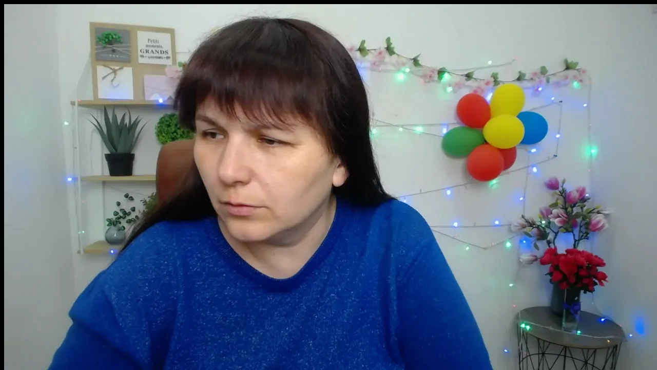 aliceinks Live Webcam on CherryTV