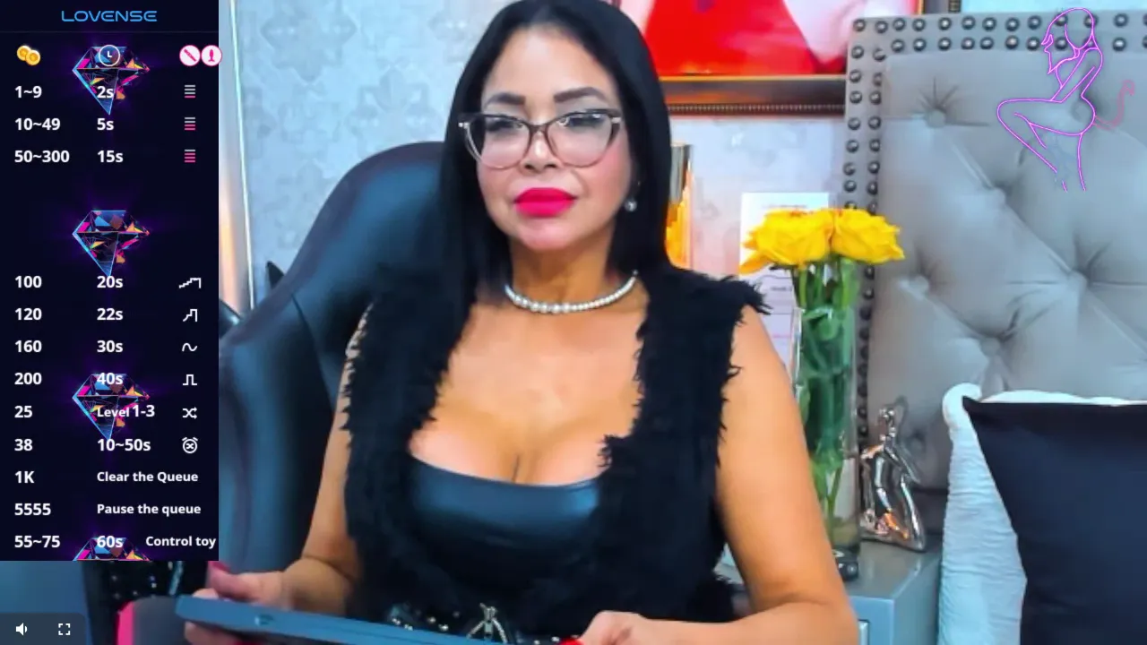 angelinadeleon