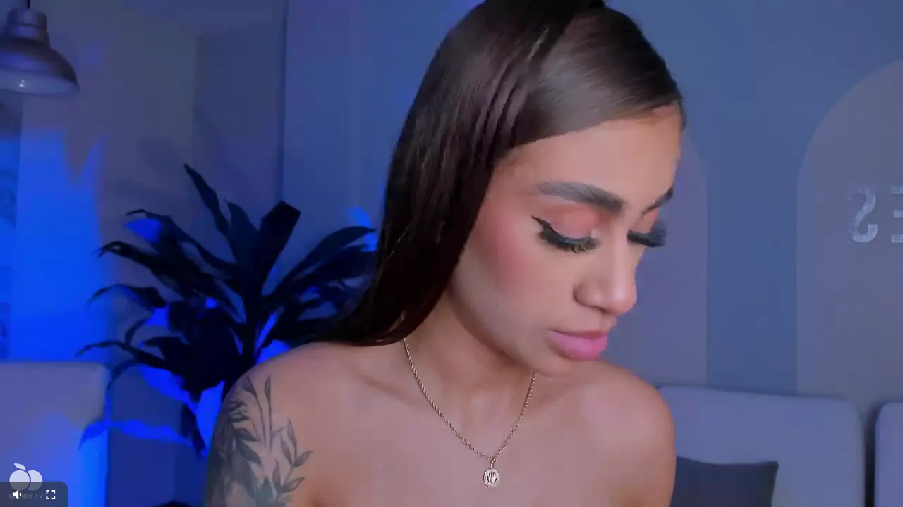 dannacruz Live Webcam on CherryTV