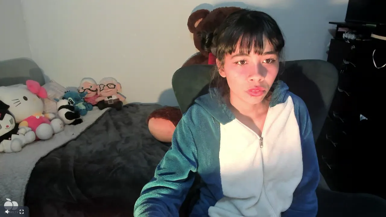 dolliette Live Webcam on CherryTV