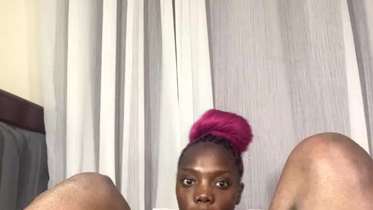 juicyalena3 webcam