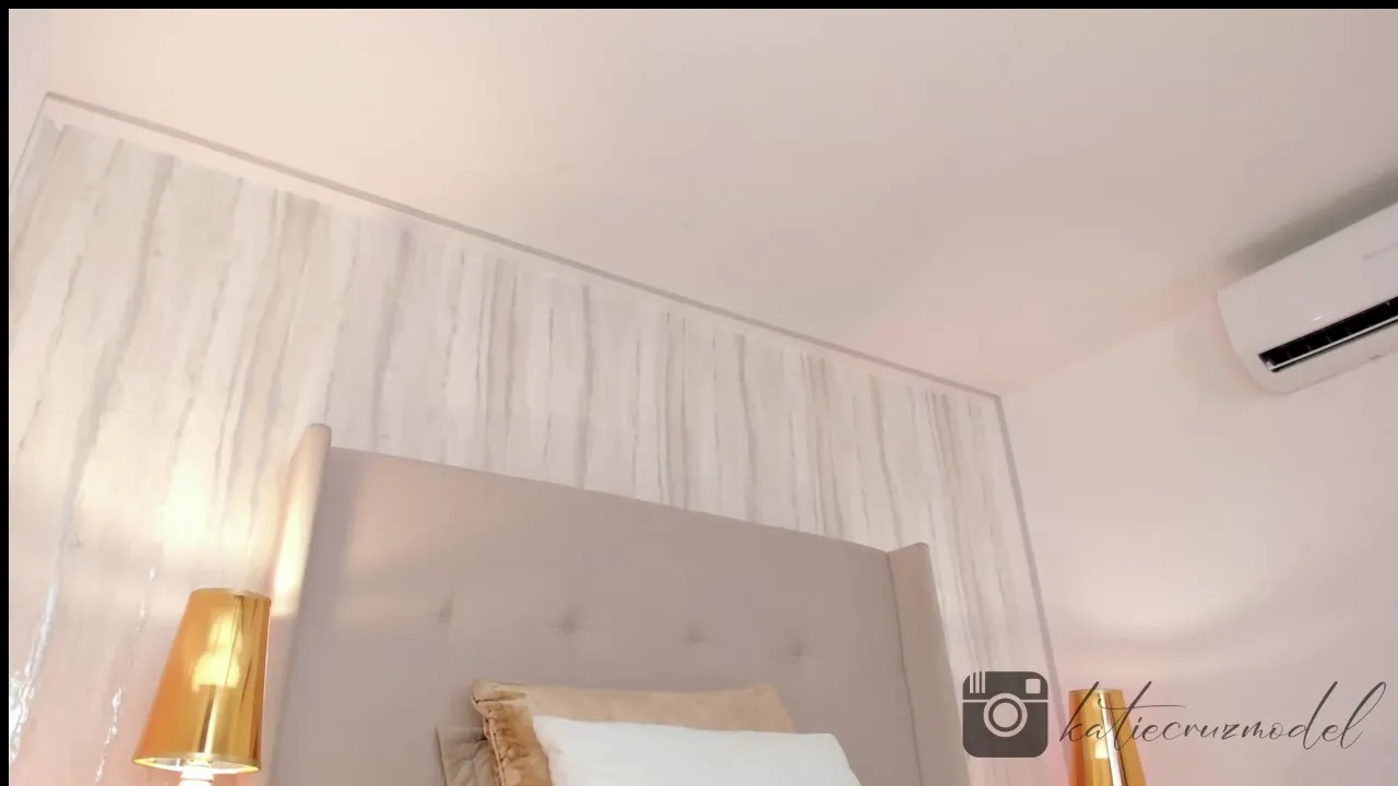 katiecruz Live Webcam on CherryTV