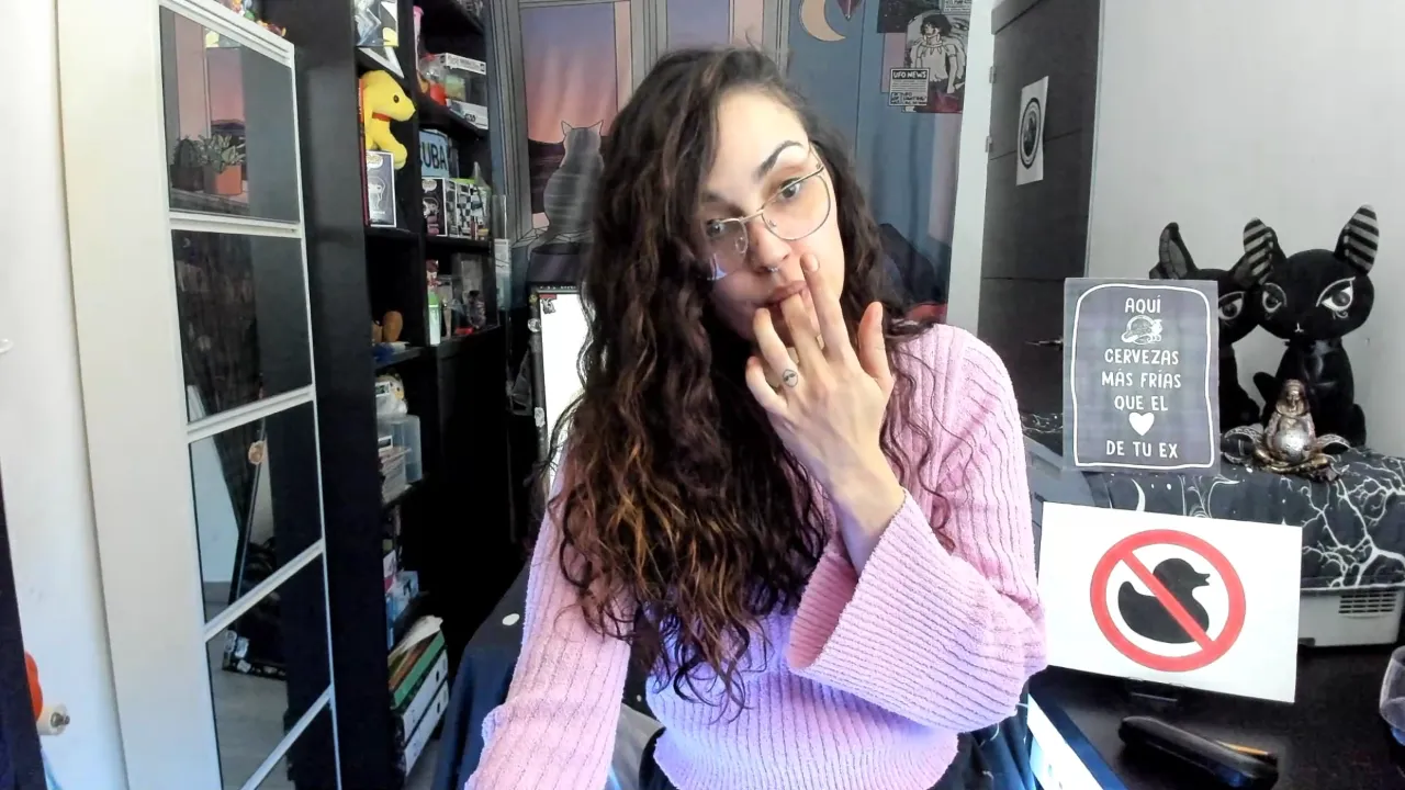 free nude cam Lolapurple