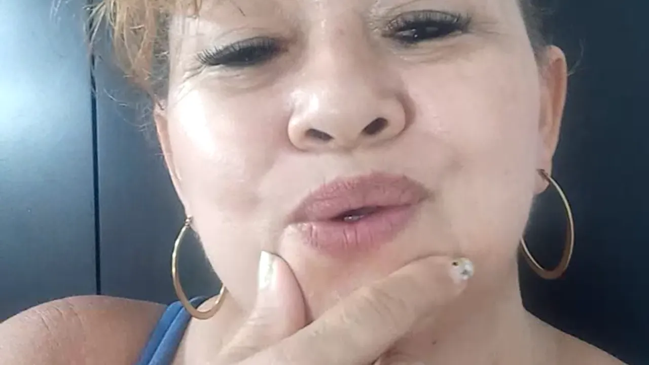 free chat adult Lolyta