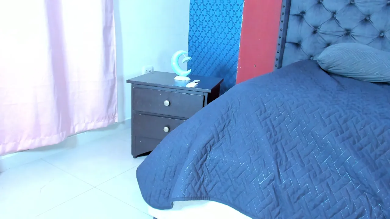 webcam porn Thania777