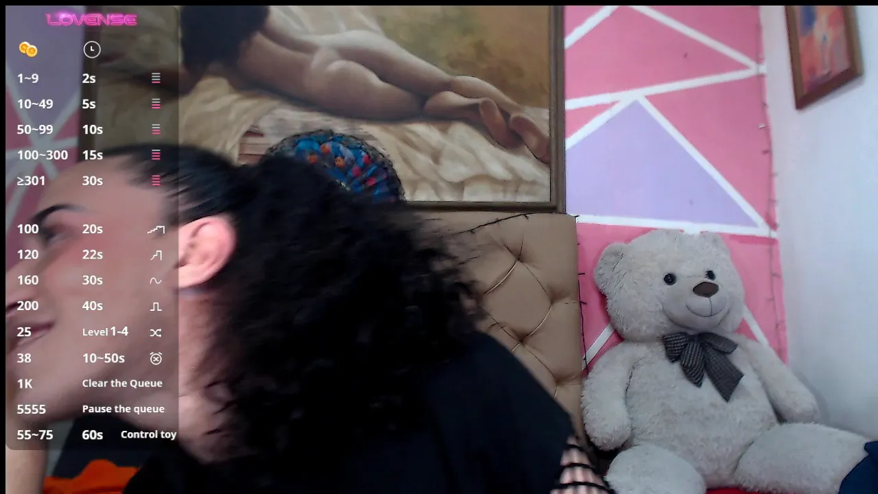 nude chat Victoriademian