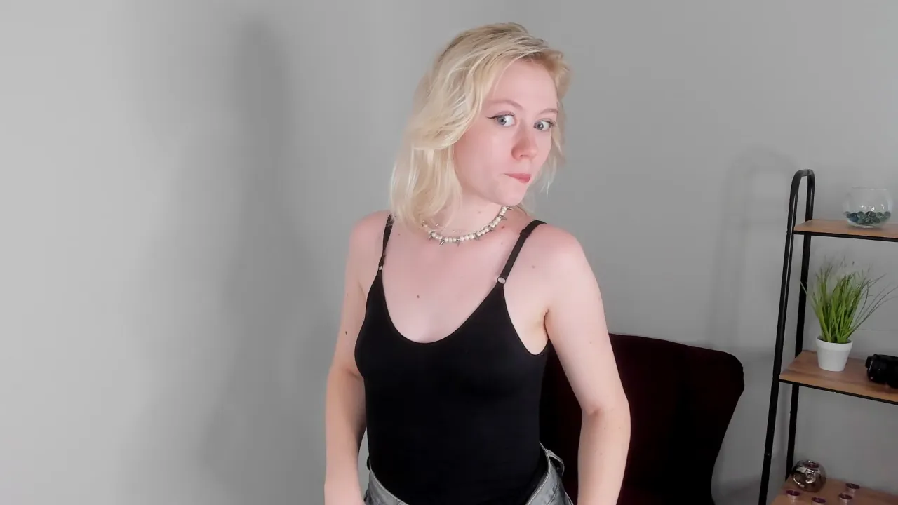 violetwillis webcam